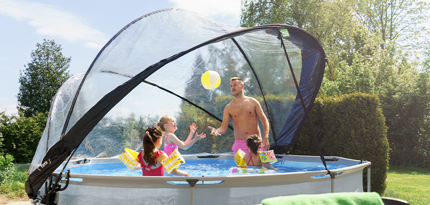 Une eau de piscine propre plus longtemps