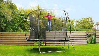 Comment dois-je entretenir mon trampoline EXIT ?