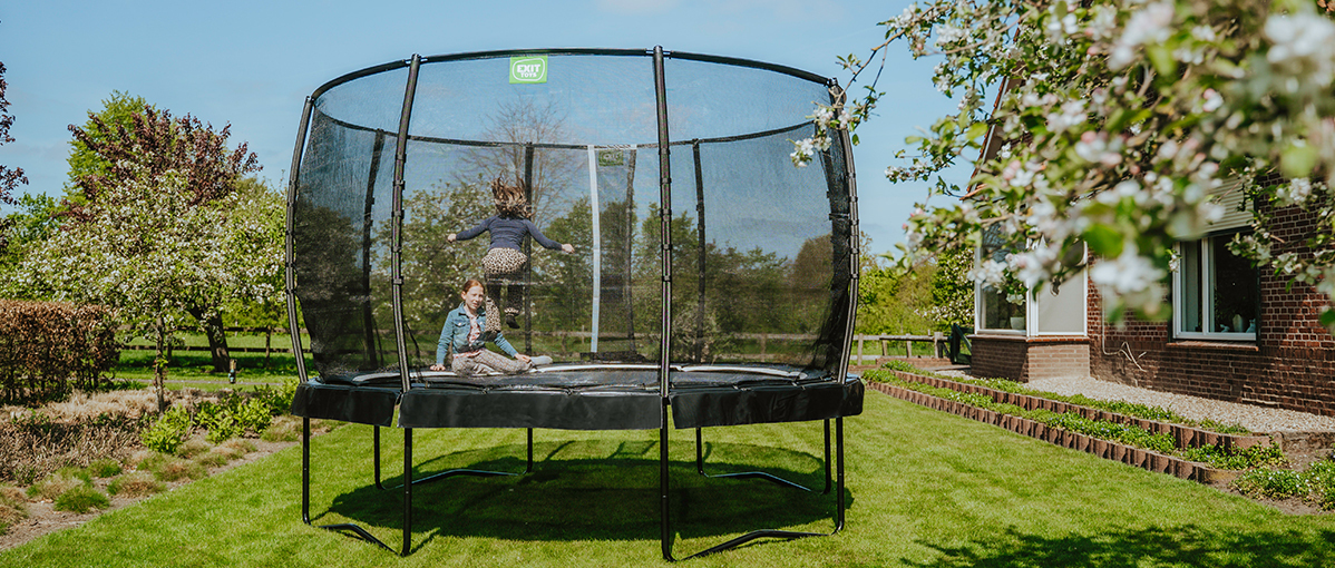 Monter ton trampoline sur pieds se fait comme ça !