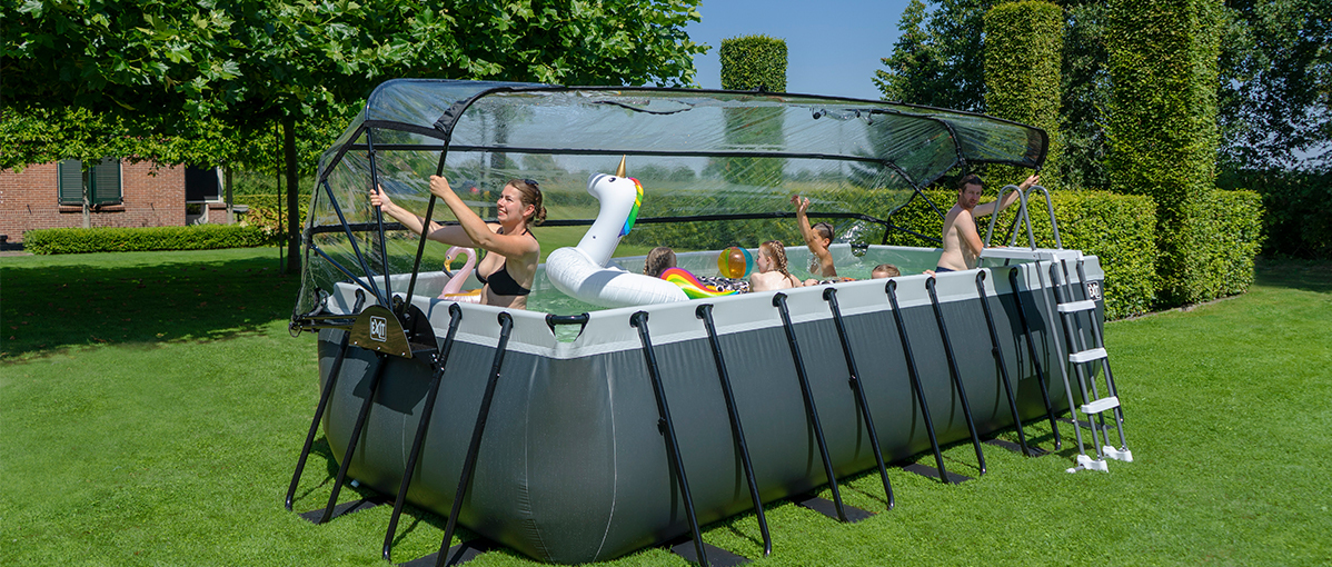 Un dôme de piscine ou un voile d'ombrage d'EXIT Toys s'adapte-t-il à ma piscine Intex ?