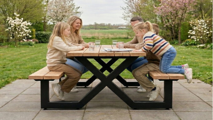 Blog: EXIT Linea speeltoestellen en X-frame picknicktafels