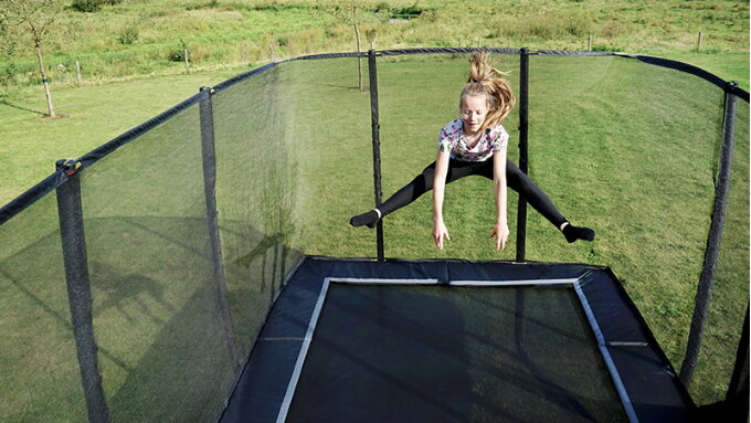 Un trampoline rond ou rectangulaire ?