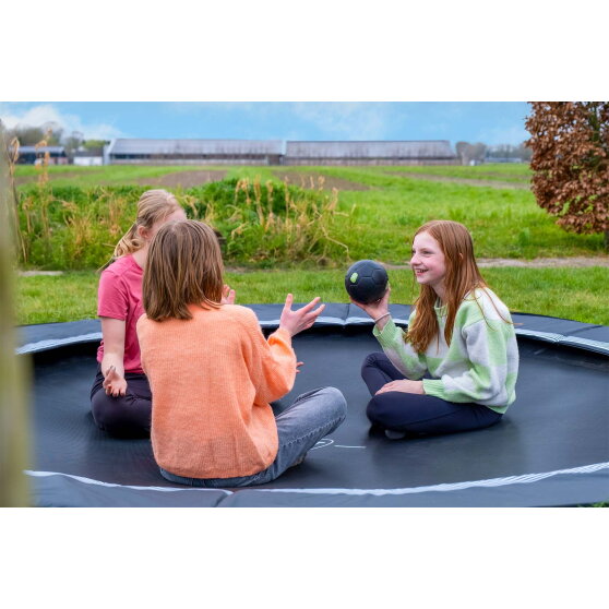 Trampoline de sport enterré au niveau du sol EXIT InTerra ø244cm - noir