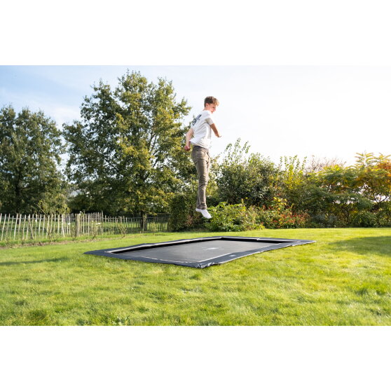 Trampoline de sport enterr&eacute; au niveau du sol EXIT InTerra 214x305cm - noir