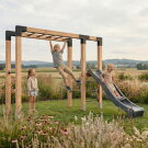 EXIT Linea Robust 110 Barre de singe en bois avec balan&ccedil;oire double et toboggan