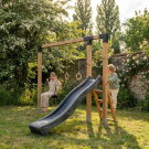 EXIT Linea Robust 110 Balançoire en bois avec toboggan et anneaux de gymnastique